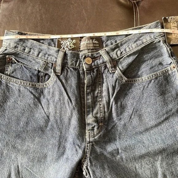 (3) 5ive Jungle & Co Women's Jean Shorts - Picture 3 of 5